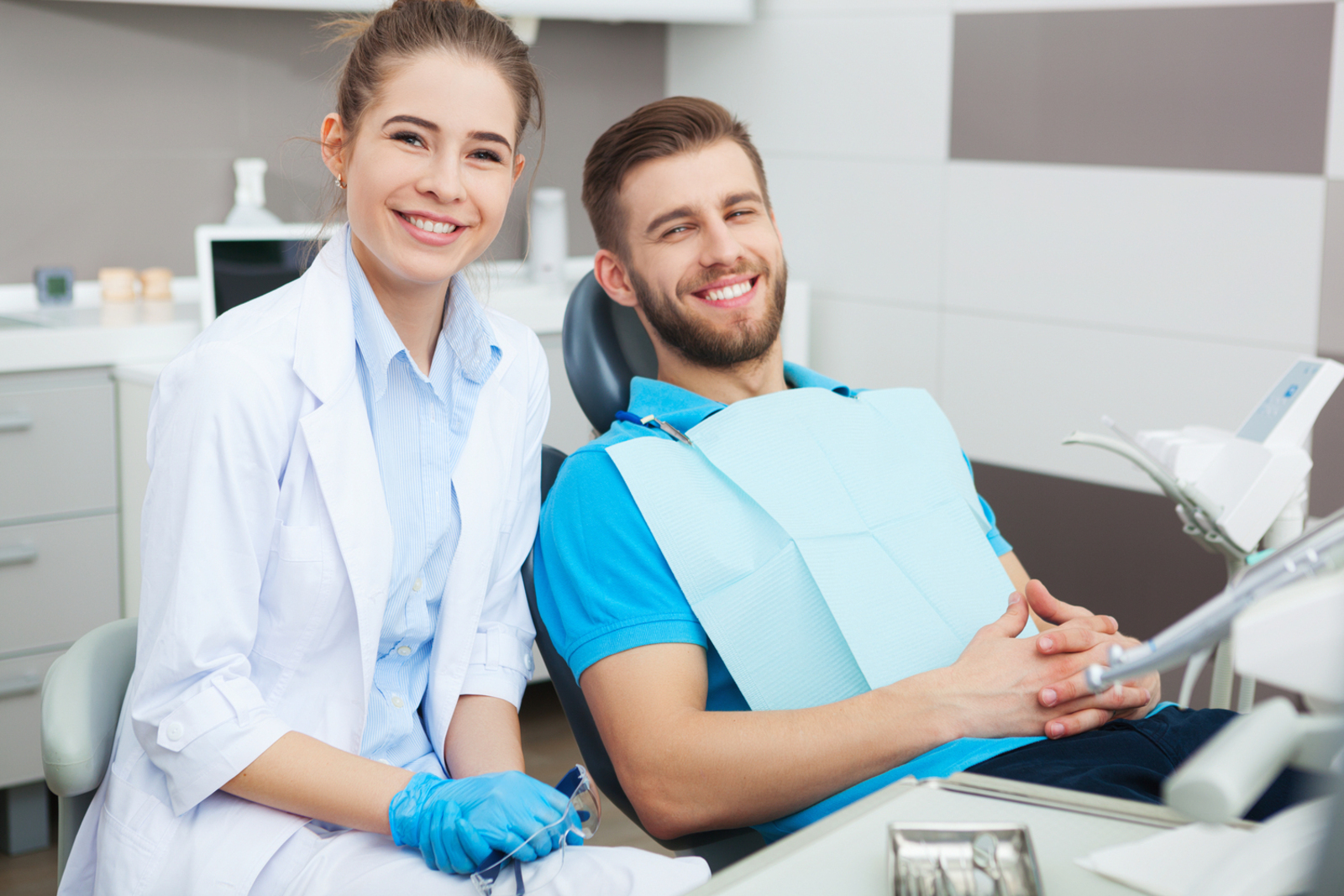 Dental Implant Cost: Instant Ways to Save on Dental Implants